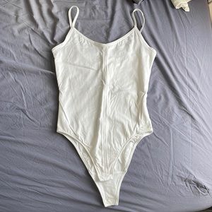 everlane xs off white bodysuit